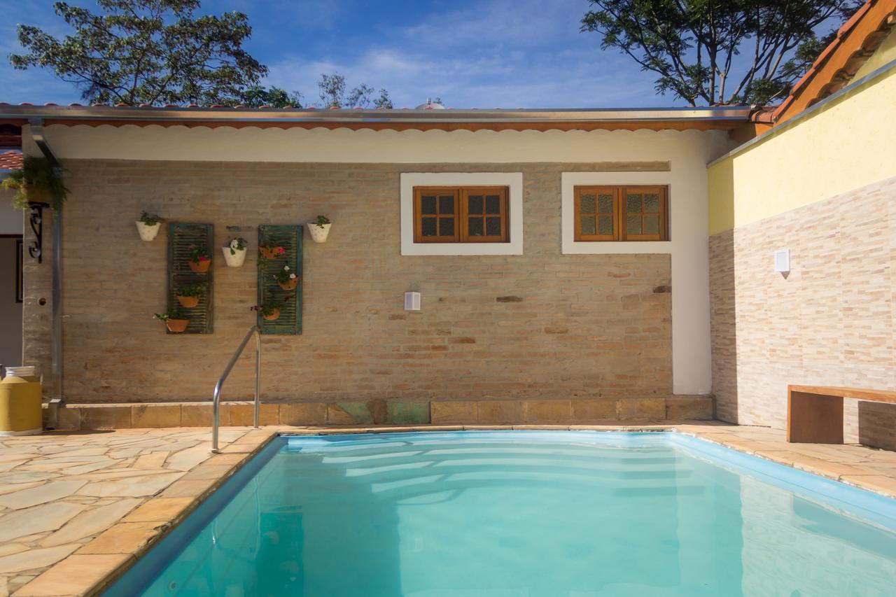 Villa Cottage Pousada Monte Alegre do Sul Buitenkant foto